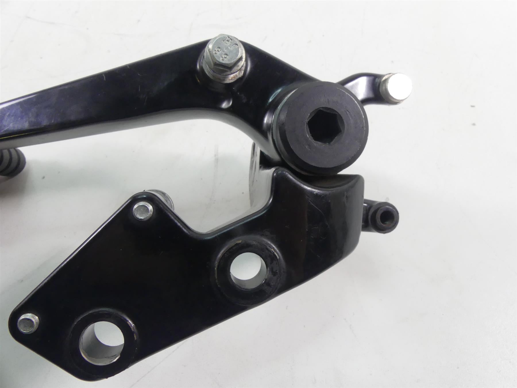 2017 Victory Octane 1200 Right Footpeg Foot Peg + Brake Pedal 5138887-658 {{ shop.shopifyCountryName }} - Mototech271