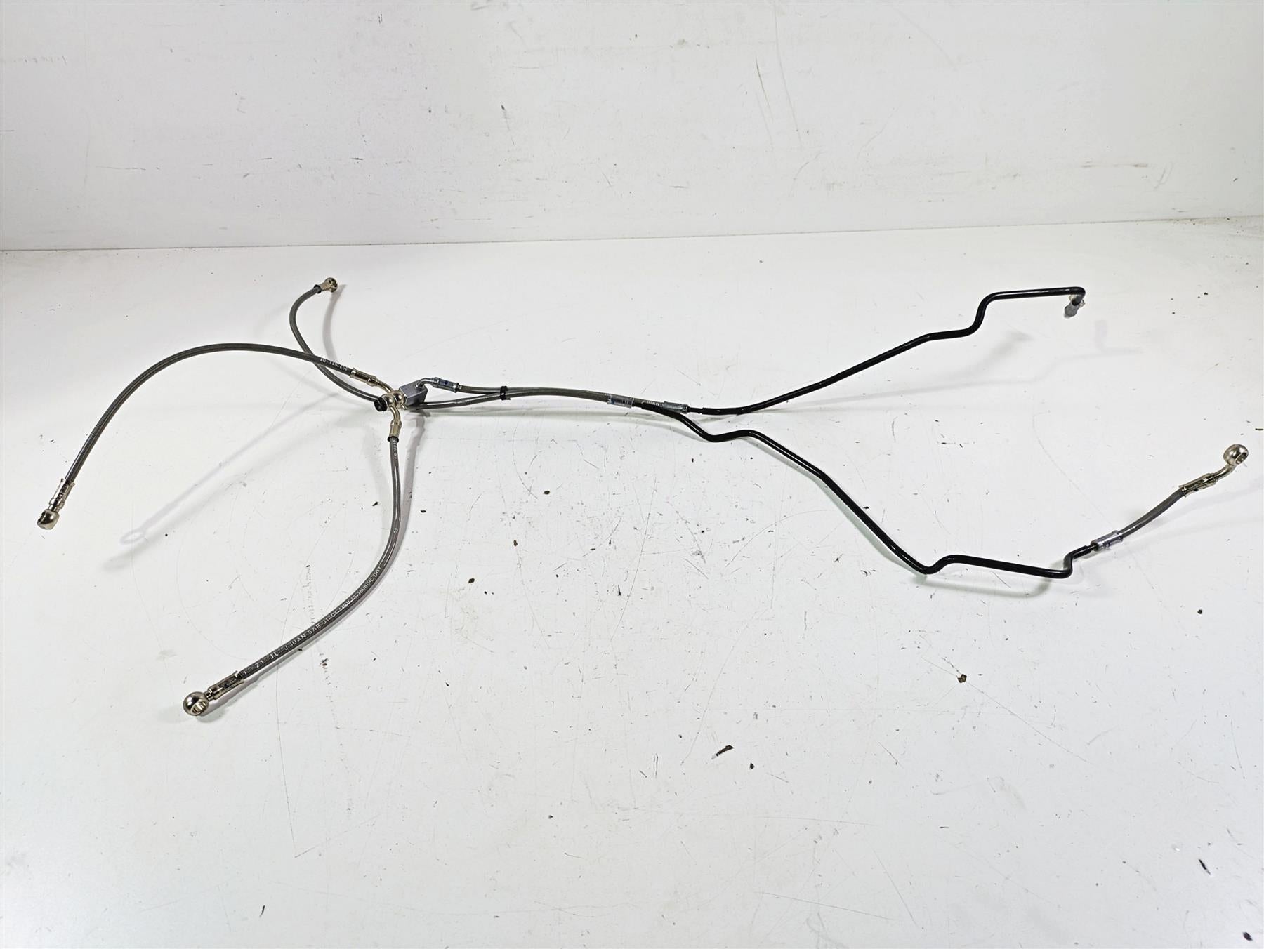 2023 Triumph Street Triple 765 RS Front Abs Brake Line Hose Set T2021506 {{ shop.shopifyCountryName }} - Mototech271