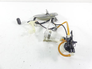 2015 Harley FXDF Dyna Fat Bob Fuel Gas Petrol Pump + Level Sender 75218-04D | Mototech271