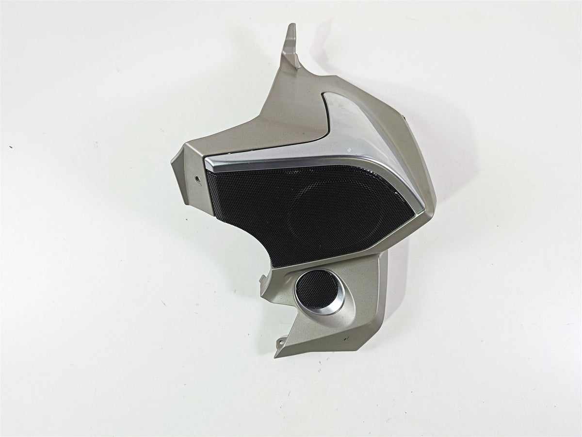 2014 BMW K1600 GTL K48 Left Speaker Cover Fairing Cowl - Read 46637709515 {{ shop.shopifyCountryName }} - Mototech271