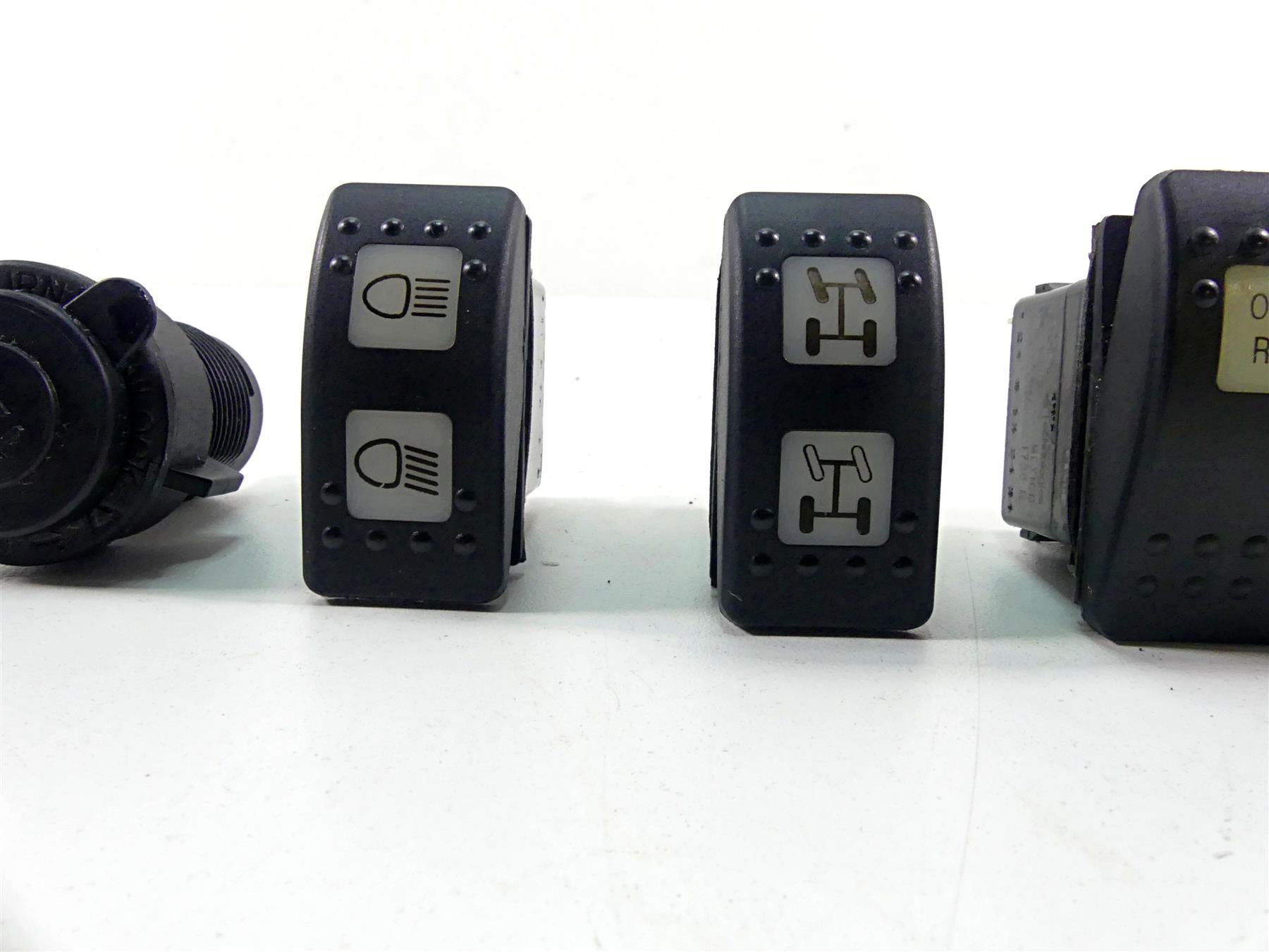2018 Can Am Commander 1000R XT High Low Over Ride Awd Sport Switch Set 710001725 {{ shop.shopifyCountryName }} - Mototech271