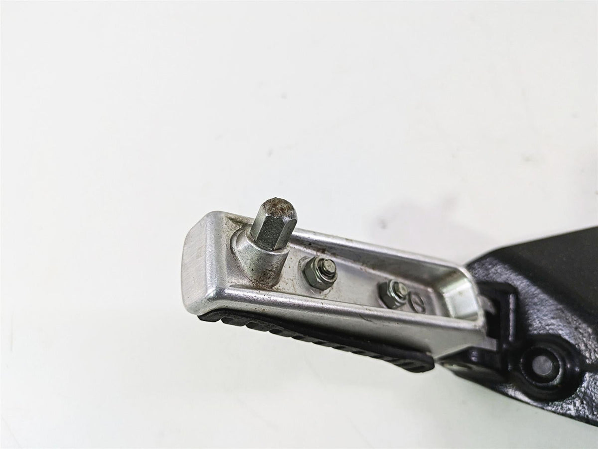 2016 Suzuki M109R VZR1800 Boulevard Left Front Footpeg + Mount 43521-48G01 {{ shop.shopifyCountryName }} - Mototech271