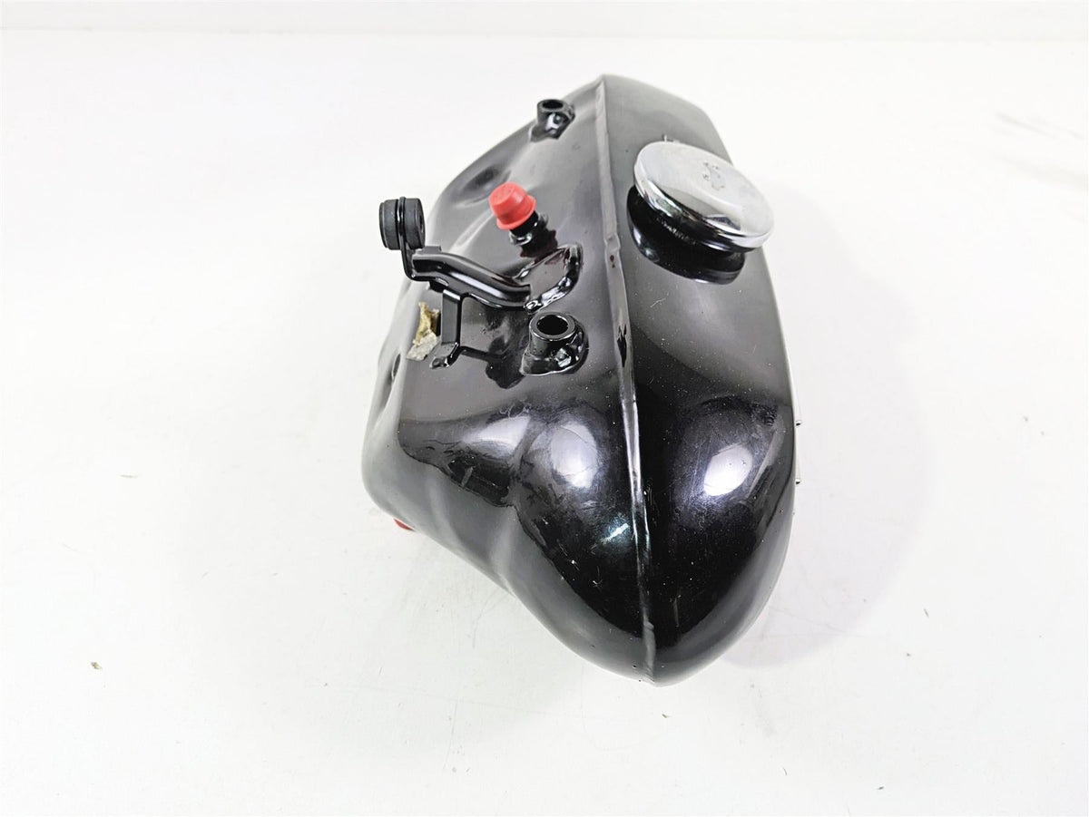 2006 Triumph Rocket 3 Side Oil Tank Reservoir & Lid T1210259 {{ shop.shopifyCountryName }} - Mototech271