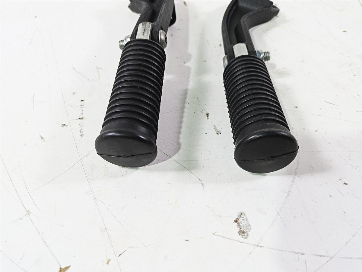 2015 Harley FXDL Dyna Low Rider Rear Passenger Footpeg Rest 49230-06 49224-06A {{ shop.shopifyCountryName }} - Mototech271