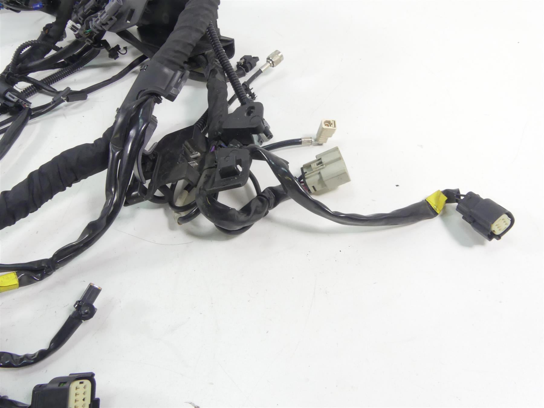 2017 Harley Touring FLHTKL Electra Glide Main Abs Wiring Harness Loom 69201119 {{ shop.shopifyCountryName }} - Mototech271