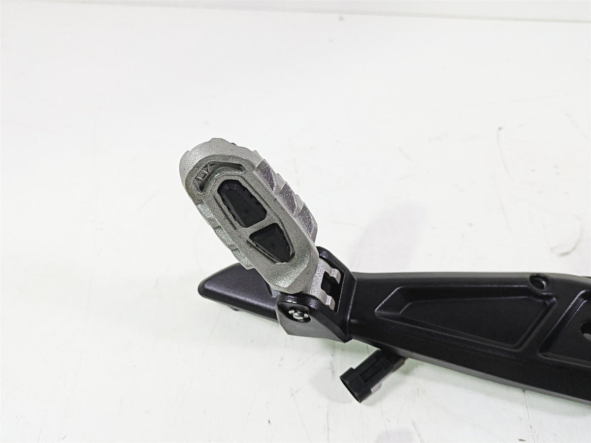 2018 Ducati Hypermotard 939 SP Right Foot Peg Bracket & Brake Pedal 82412101CA {{ shop.shopifyCountryName }} - Mototech271