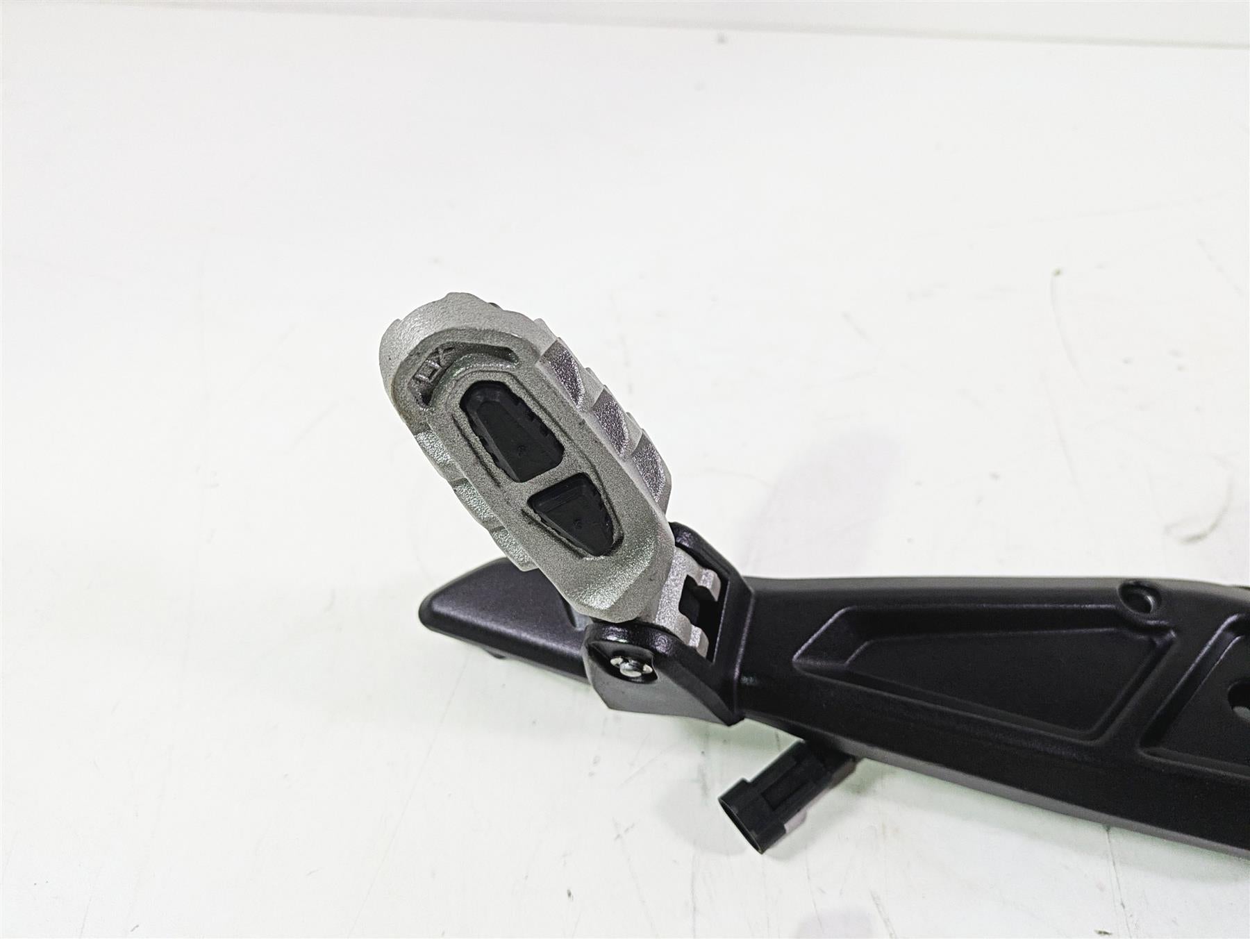 2018 Ducati Hypermotard 939 SP Right Foot Peg Bracket & Brake Pedal 82412101CA {{ shop.shopifyCountryName }} - Mototech271