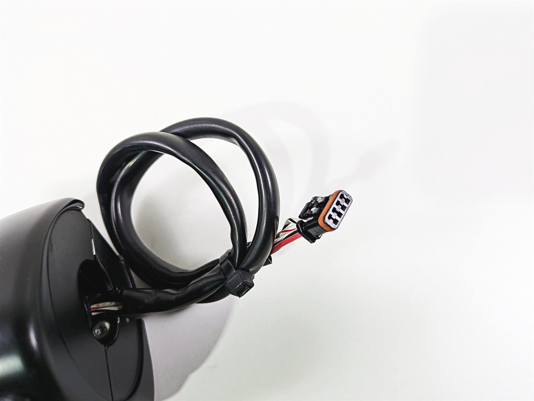 2019 Harley Softail FXDR 114 Left Hand Light Control Switch 71500292 {{ shop.shopifyCountryName }} - Mototech271