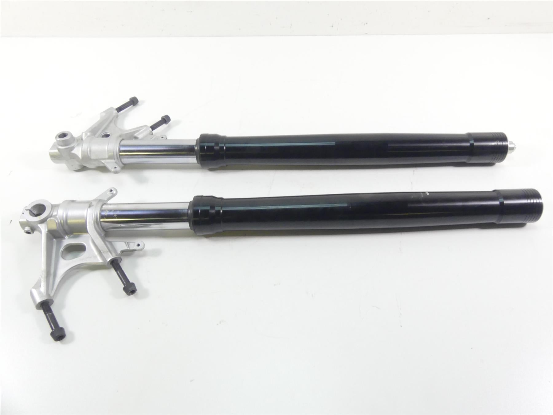2021 Aprilia Tuono 660 Straight Front Suspension Fork Leg 2B007921 2B007922 {{ shop.shopifyCountryName }} - Mototech271