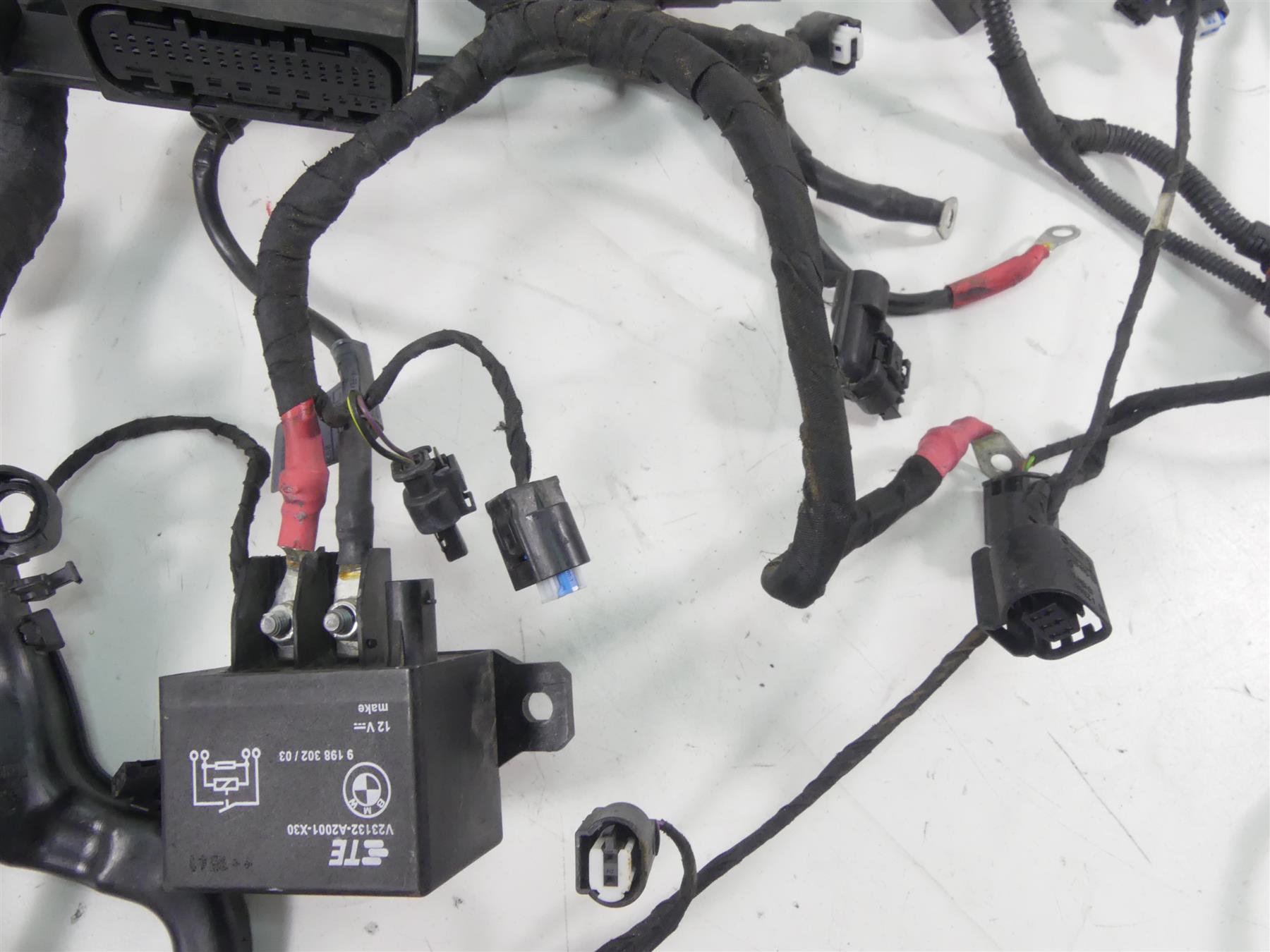 2017 BMW R1200RT K52 Main & Engine Wiring Harness Loom -No Cuts 61118350588 {{ shop.shopifyCountryName }} - Mototech271