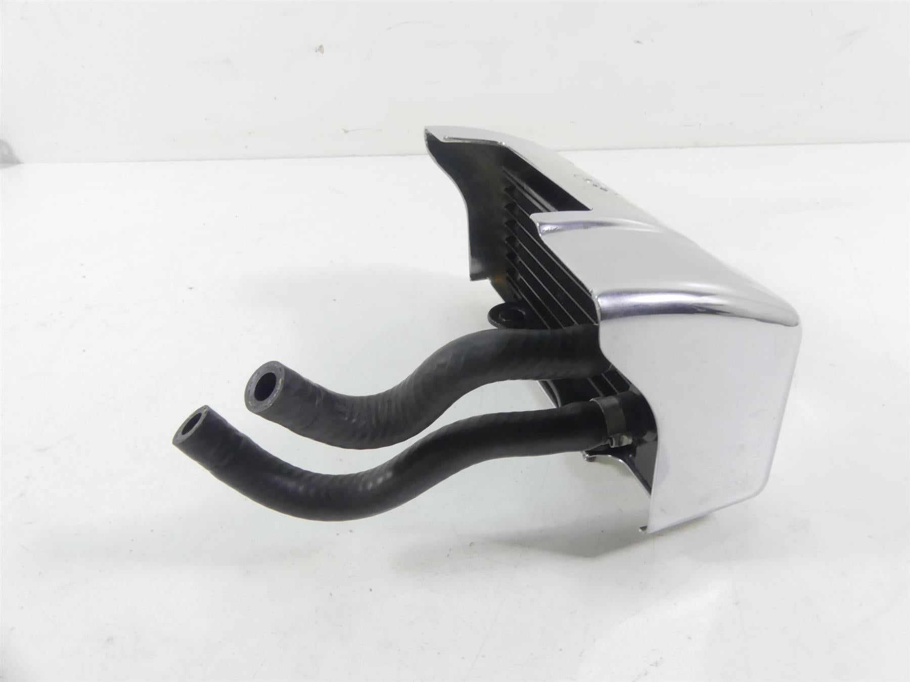 2004 Harley FLHTC SE CVO Electra Glide Oil Cooler & Chrome Cover Set 62994-04 {{ shop.shopifyCountryName }} - Mototech271