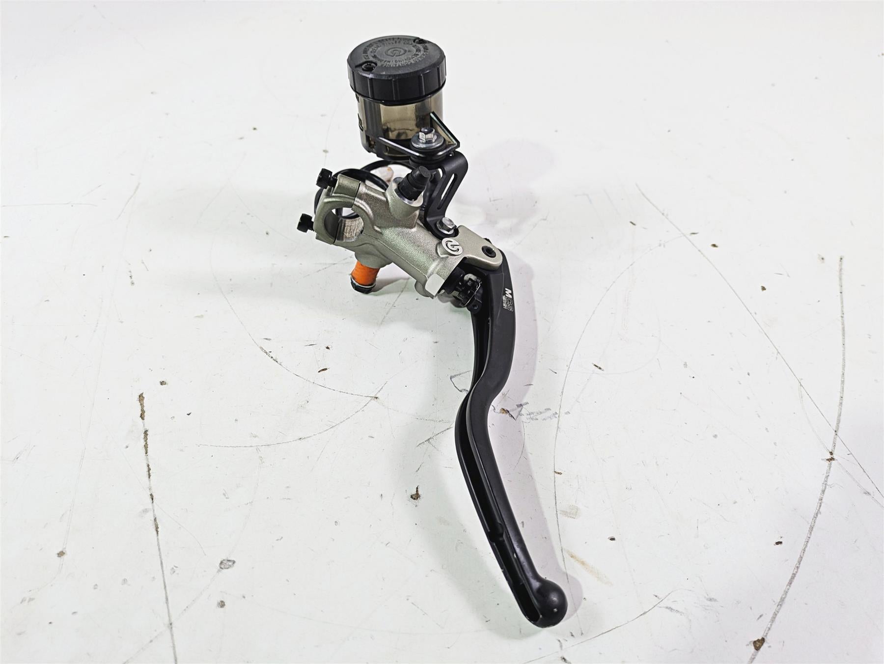 2019 Triumph Speed Triple RS 1050 Brembo Front Radial Brake Master Cylinder {{ shop.shopifyCountryName }} - Mototech271