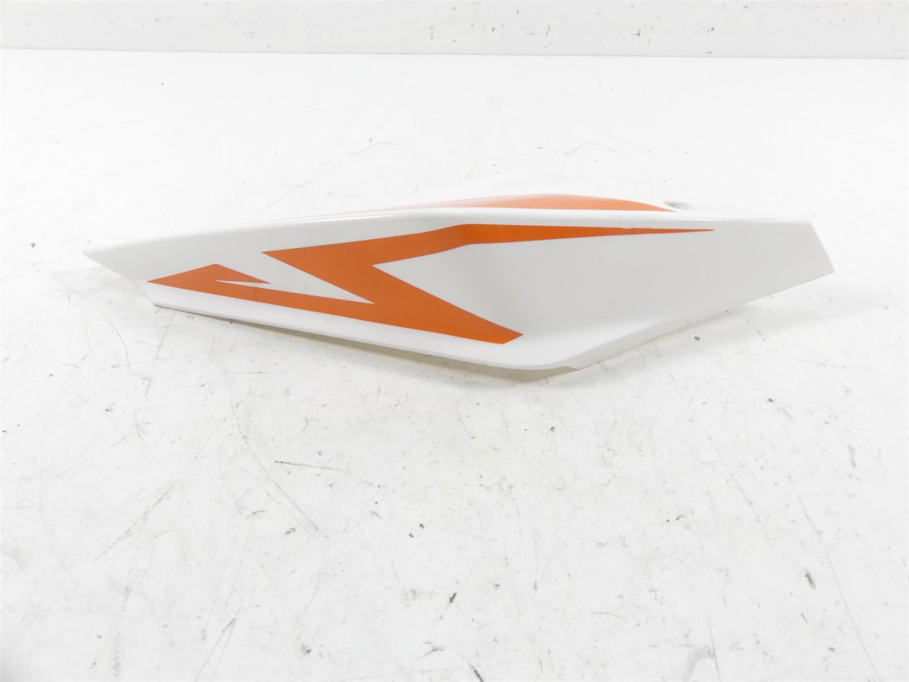 2015 KTM 1290R Super Duke Rear Left Side Tail Fairing Cover 61308041000 {{ shop.shopifyCountryName }} - Mototech271