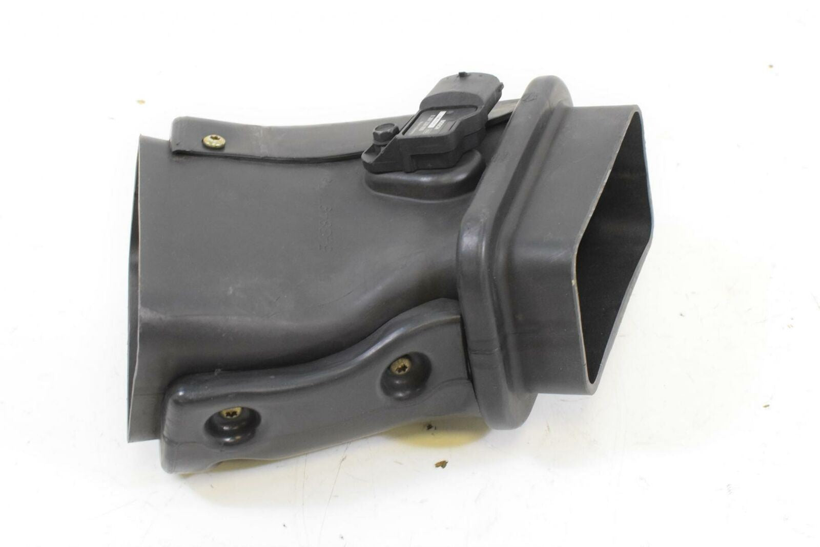 2012 Polaris Pro RMK 800 163" Air Box Intake Duct Ram Tube 5438521 {{ shop.shopifyCountryName }} - Mototech271