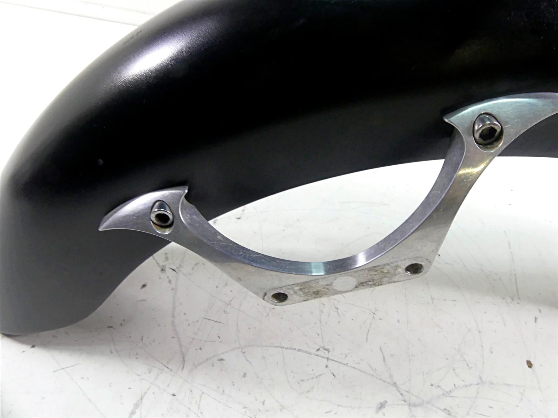 2009 Big Dog K9 Front Fender & Mount Set for 21" Tire BDM130-00843 {{ shop.shopifyCountryName }} - Mototech271