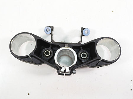 2020 Ducati Hypermotard 950 SP Upper Triple Tree Steering Clamp 34110972AA {{ shop.shopifyCountryName }} - Mototech271