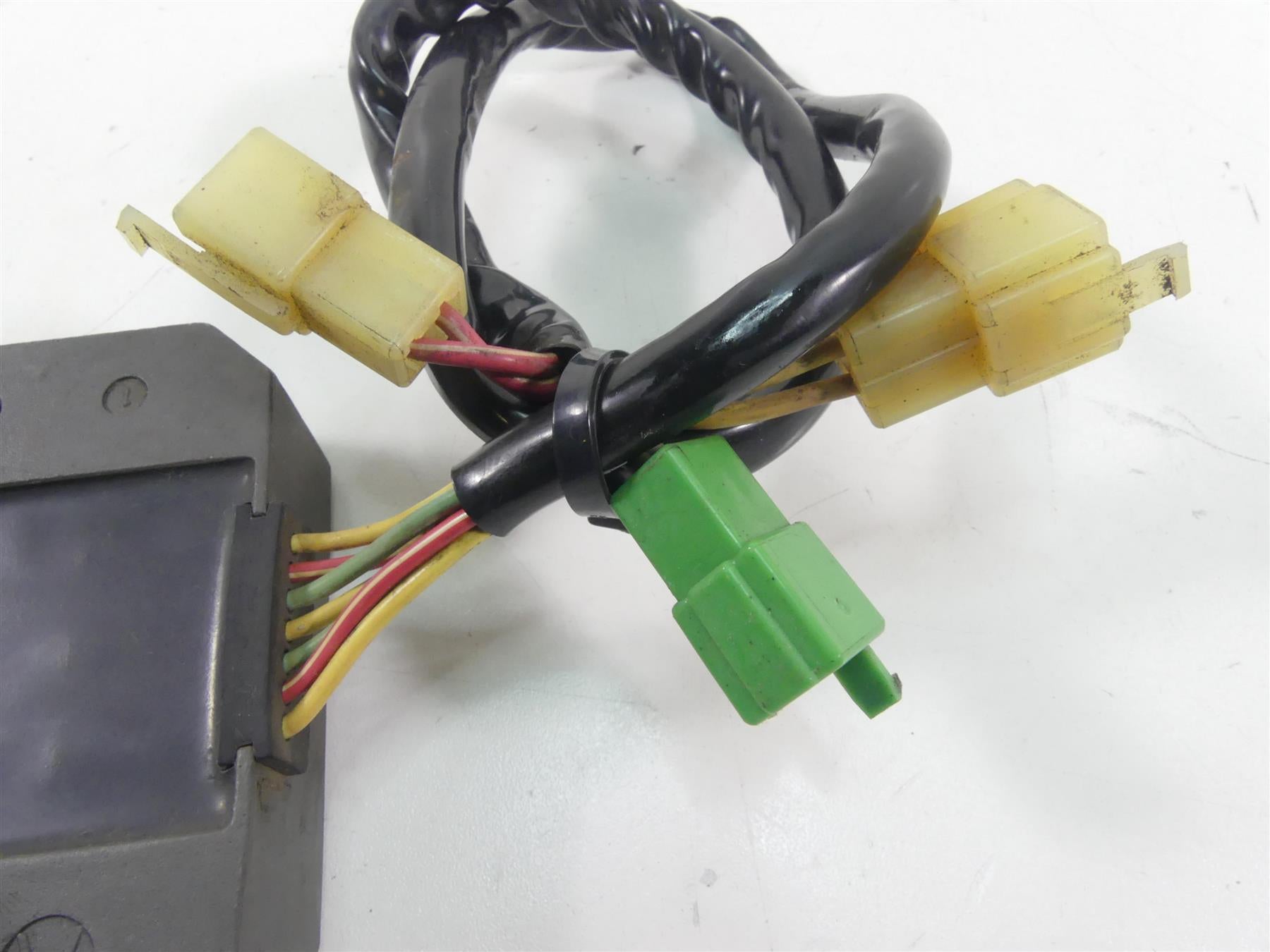 2007 Honda VT1100 C Shadow Spirit Rectifier Voltage Regulator 31600-MCK-A51 {{ shop.shopifyCountryName }} - Mototech271