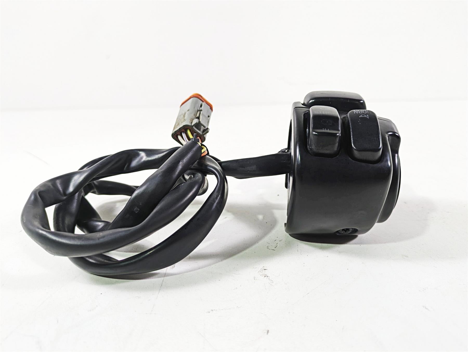 2003 Harley FLSTC Softail Heritage 100th Left Hand Control Switch 71682-06A {{ shop.shopifyCountryName }} - Mototech271