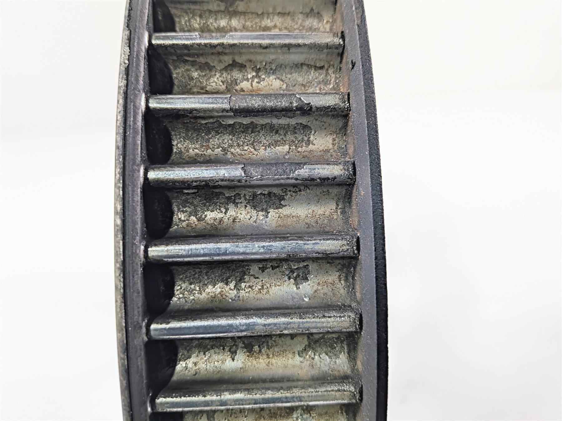 2000 Harley Touring FLHRCI Road King Rear Drive Belt Pulley 70T 1.5" 40225-86A {{ shop.shopifyCountryName }} - Mototech271