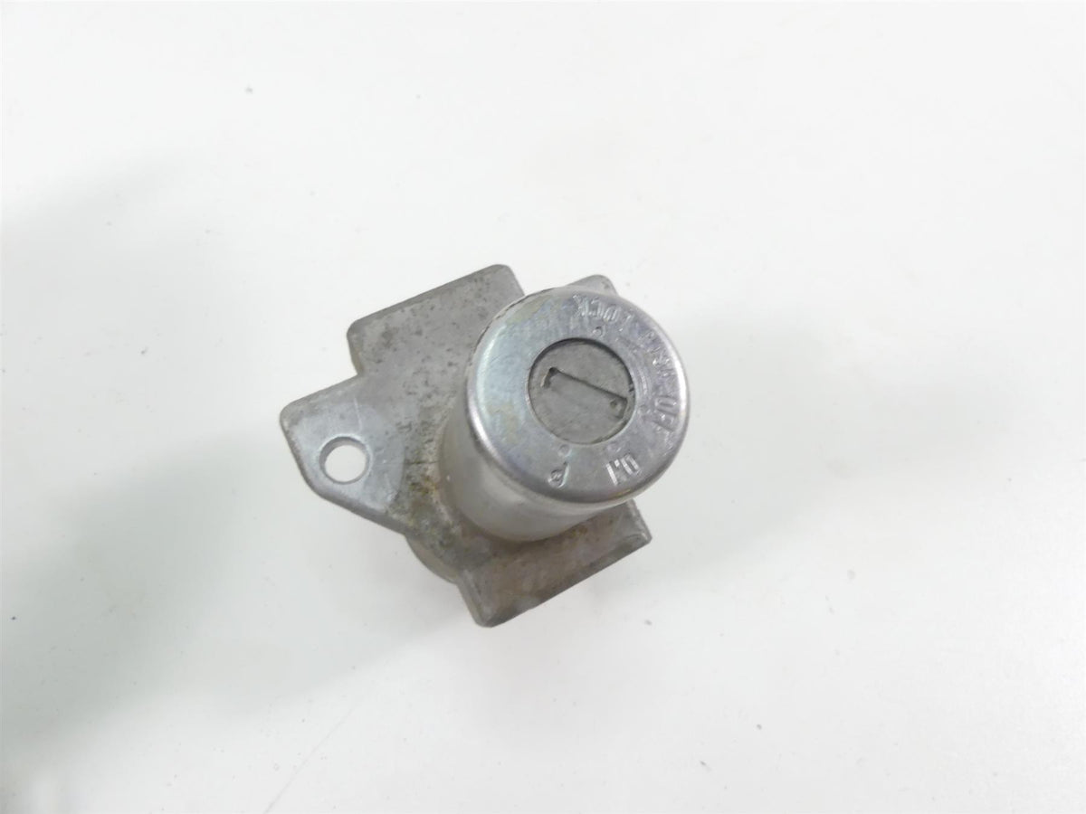 1980 Honda CB750C Custom Ignition Switch Key Lock Set 35010-460-030 {{ shop.shopifyCountryName }} - Mototech271