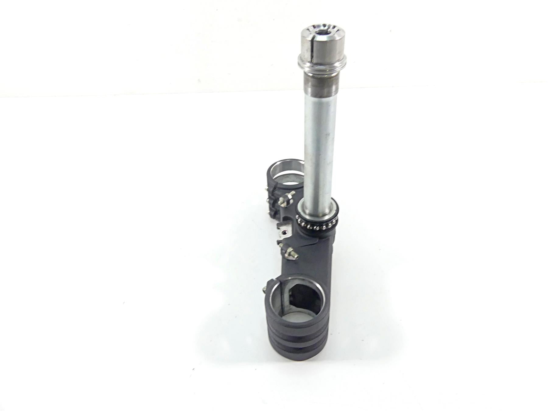2012 Ducati Panigale 1199S Oem Ohlins Lower Triple Tree Steering Clamp 34230681A {{ shop.shopifyCountryName }} - Mototech271