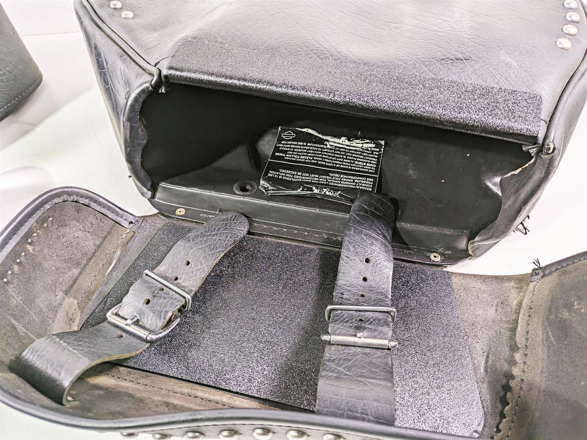 2008 Harley FLSTC Softail Heritage Saddlebag Saddle Bag Set 90477-06 90476-06 {{ shop.shopifyCountryName }} - Mototech271