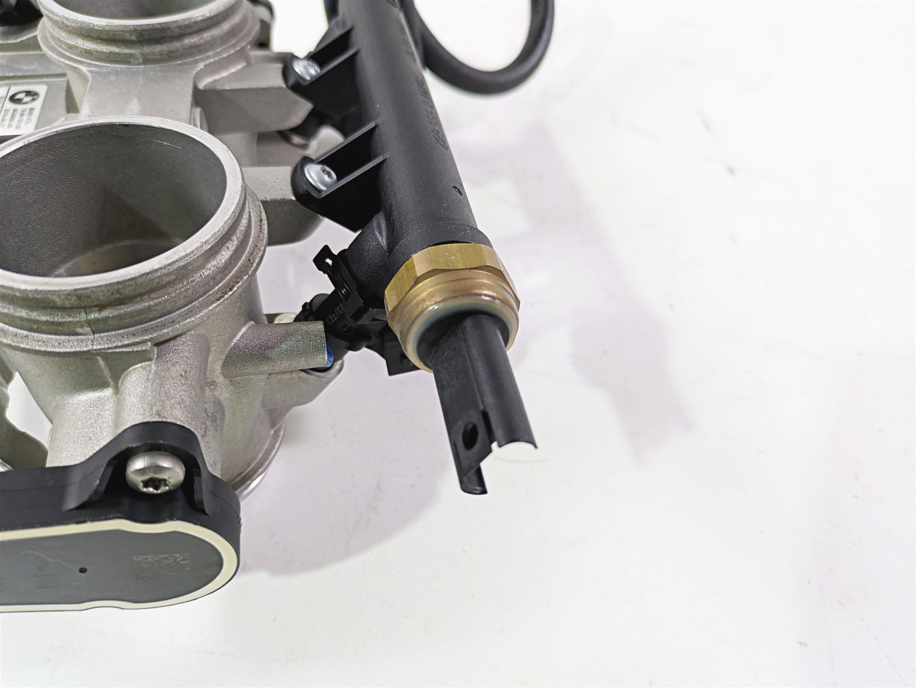 2017 BMW F800GS Adv K75 Throttle Body Fuel Injection 13548353539 {{ shop.shopifyCountryName }} - Mototech271