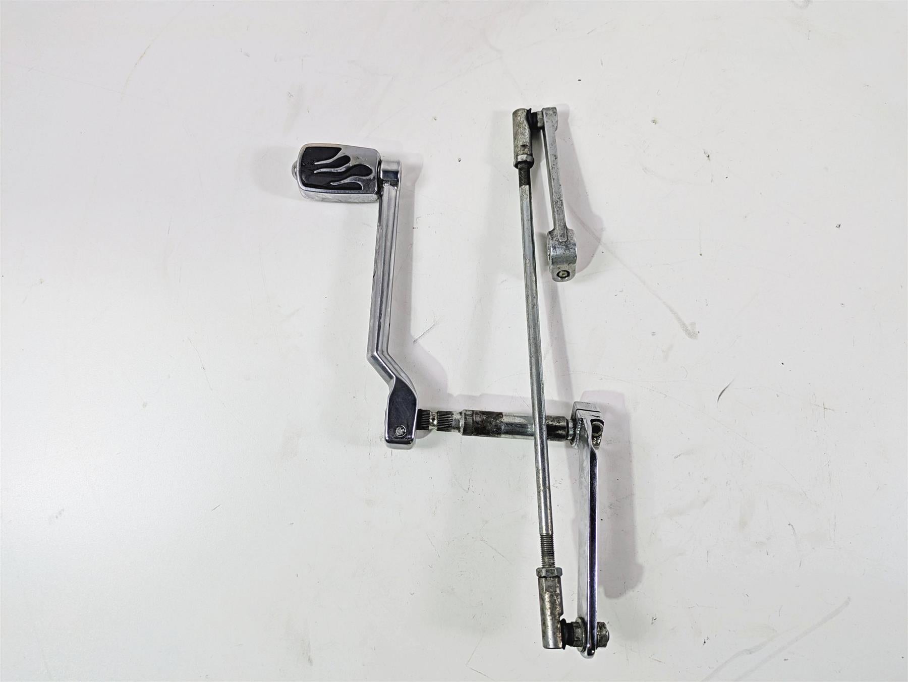 1999 Harley Touring FLHTCUI E-Glide Shifter Pedal Linkage Set 33895-82E {{ shop.shopifyCountryName }} - Mototech271