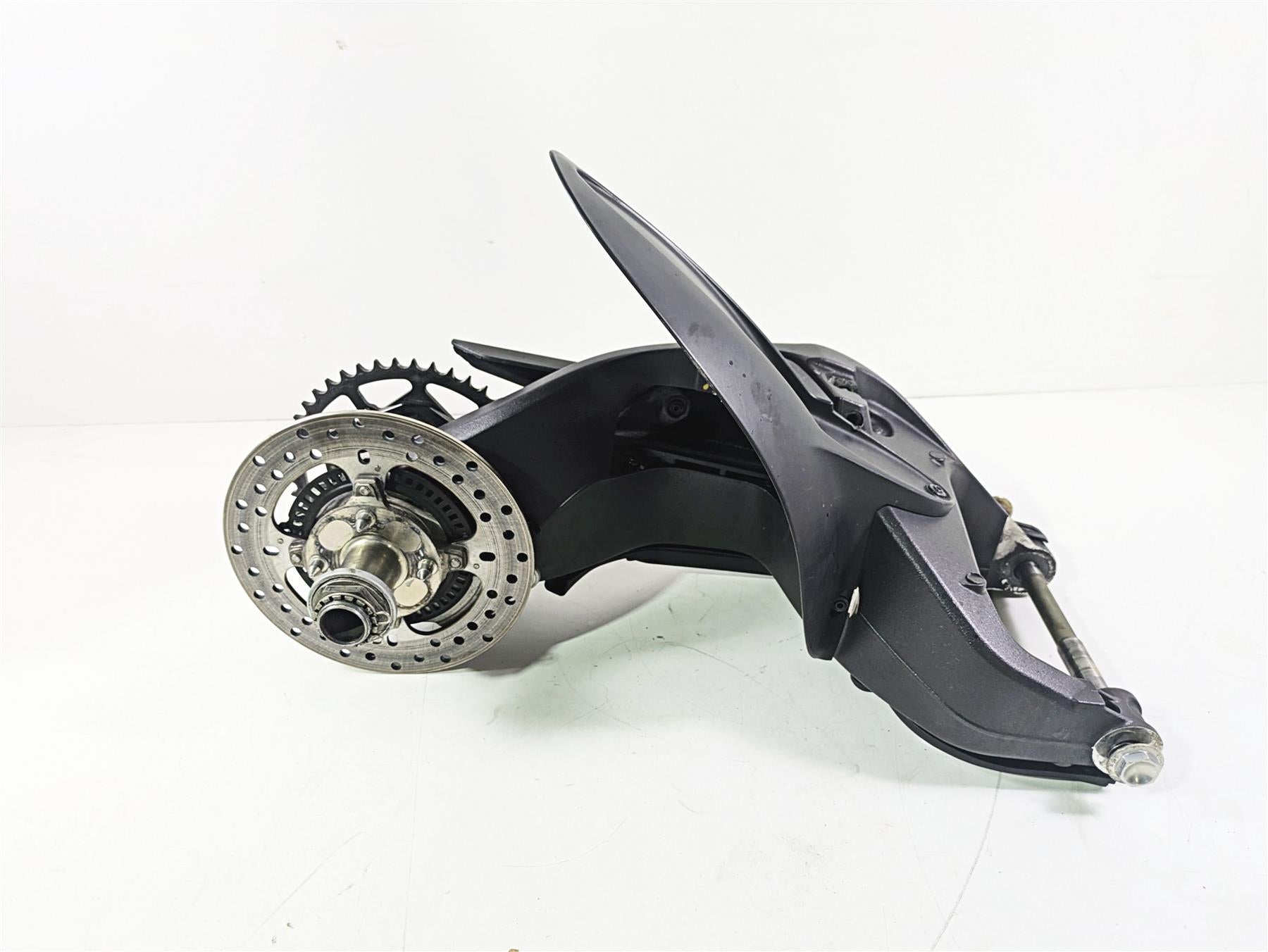 2015 Ducati Hypermotard 821 SP Rear Swingarm & Axle Set 819Z0011B 37010911B {{ shop.shopifyCountryName }} - Mototech271