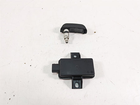 2020 KTM 1290 Super Adventure R Tire Pressure Module & Rear Sensor 60312032000 {{ shop.shopifyCountryName }} - Mototech271