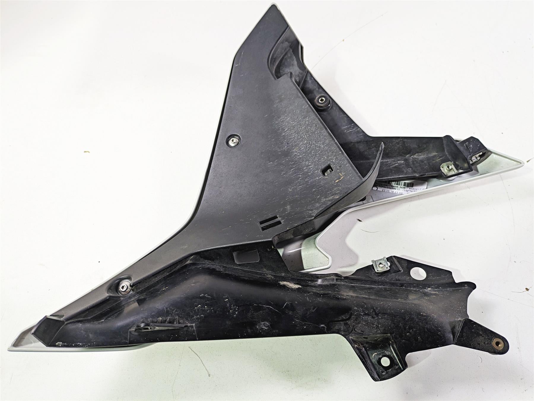 2016 BMW R1200RS K54 Left Main Radiator Cover Fairing Lightgrey 46638556735 {{ shop.shopifyCountryName }} - Mototech271