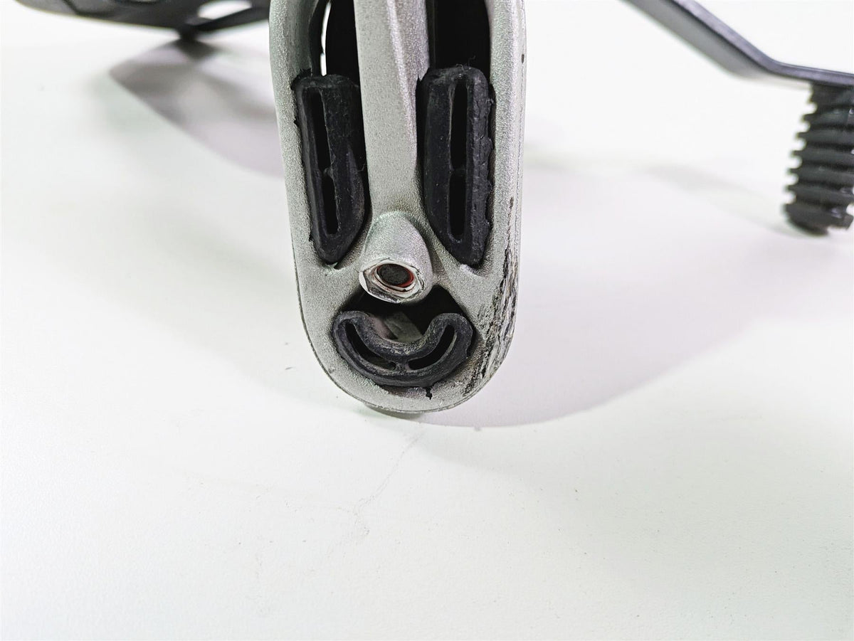 2024 Triumph Tiger 900 GT Left Front Footpeg & Shift Lever T2082204 T2082485 {{ shop.shopifyCountryName }} - Mototech271