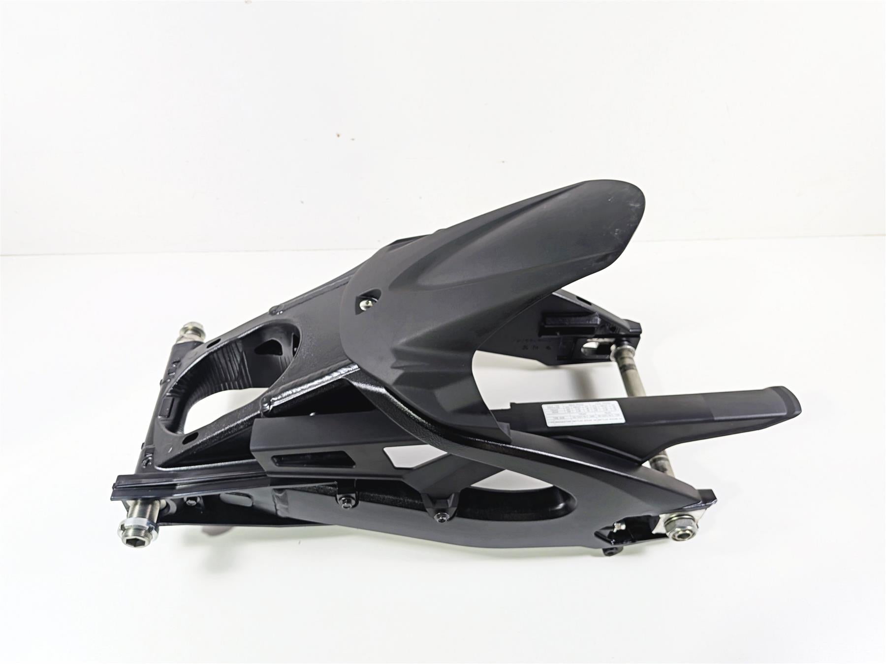 2024 Suzuki GSXR600 Nice Rear Swing Arm Swingarm & Fender 61000-14J01-YAP {{ shop.shopifyCountryName }} - Mototech271
