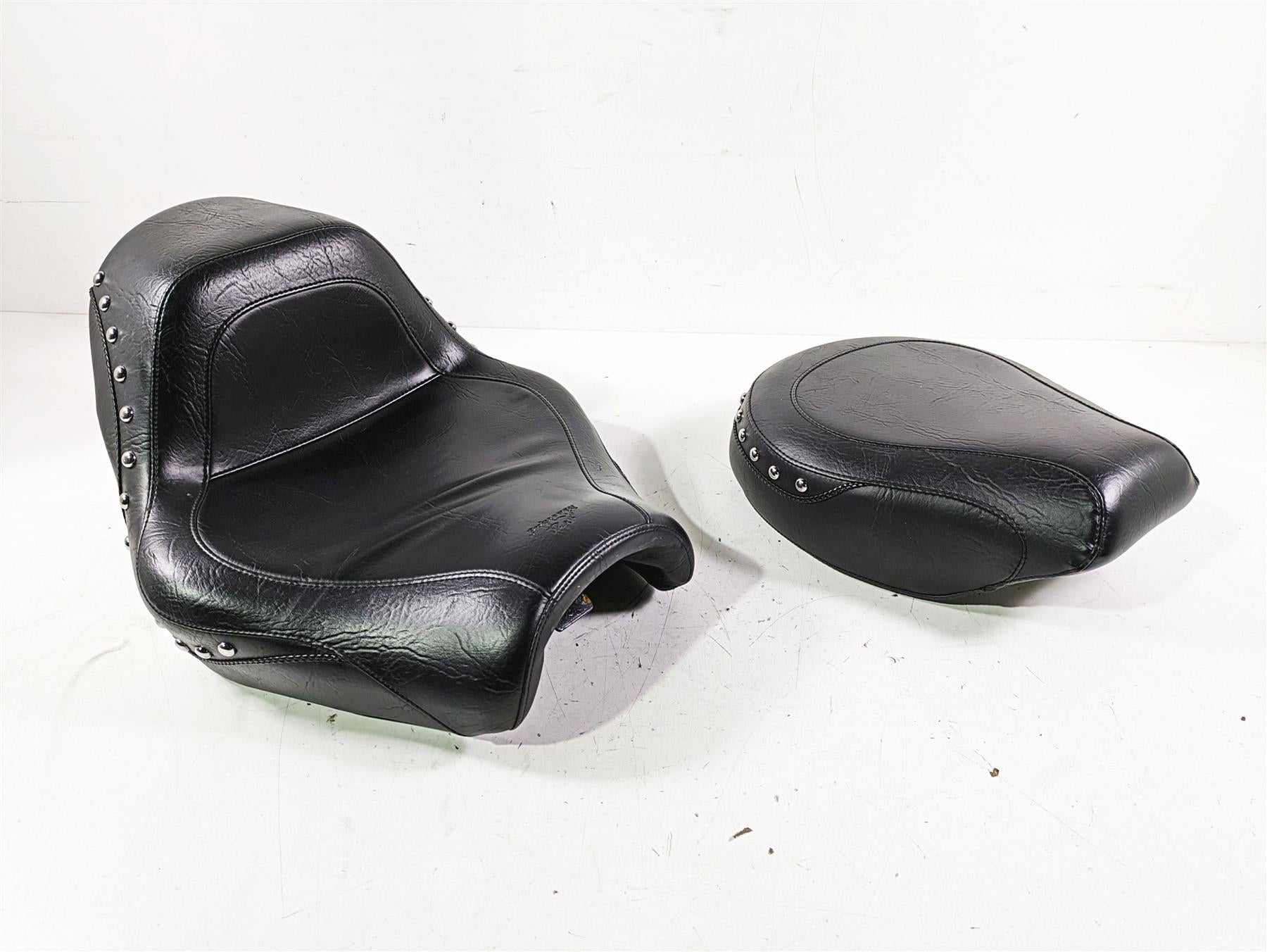 2002 Honda VTX1800 Retro Mustang Sport Touring Studded Front Rear Seat Set 75860 {{ shop.shopifyCountryName }} - Mototech271