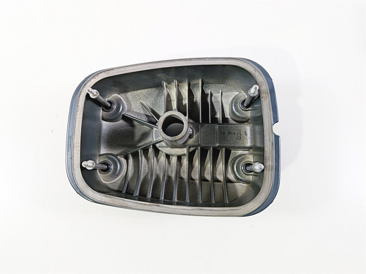 2004 BMW R1150GS R21 Right Cylinder Head Valve Cover 11127672586 {{ shop.shopifyCountryName }} - Mototech271