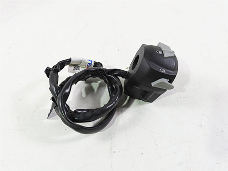 2023 BMW G310R K03 Left Hand Light Horn Control Switch 61318545349 {{ shop.shopifyCountryName }} - Mototech271