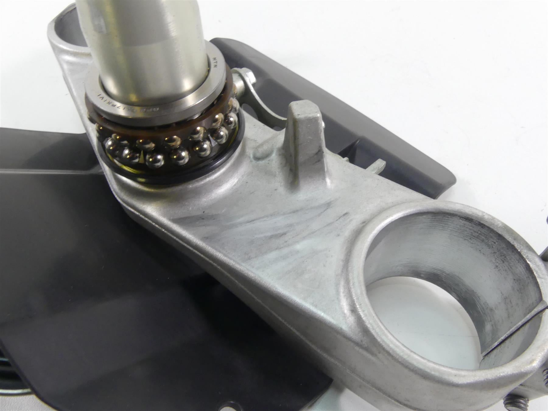 2012 Kawasaki ZX1400 ZX14R Ninja Lower Triple Tree Clamp 54mm 44037-0039 {{ shop.shopifyCountryName }} - Mototech271
