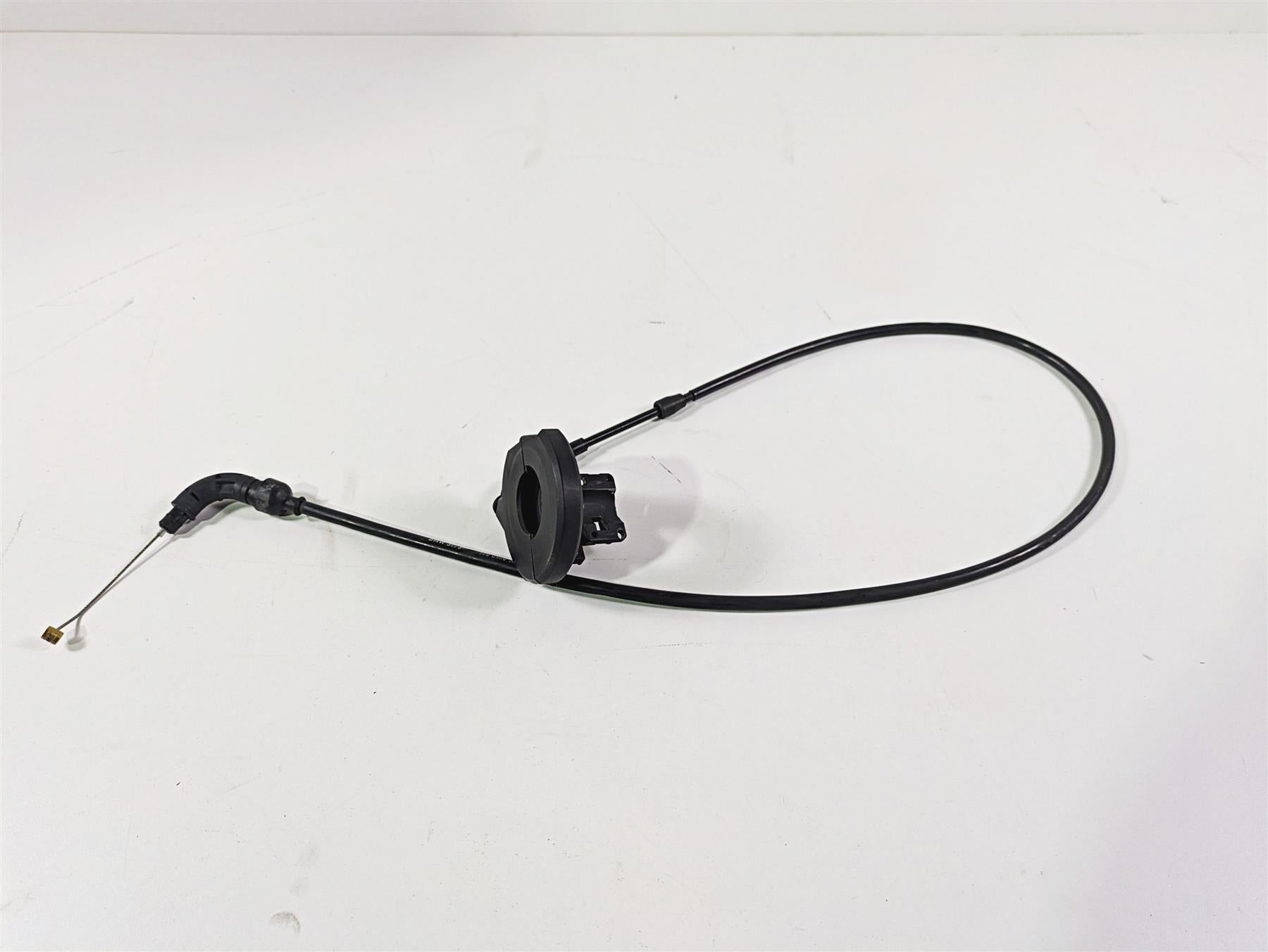 2006 BMW R1200GS K255 Adv Throttle Cable Set 7671889 32737670566 {{ shop.shopifyCountryName }} - Mototech271