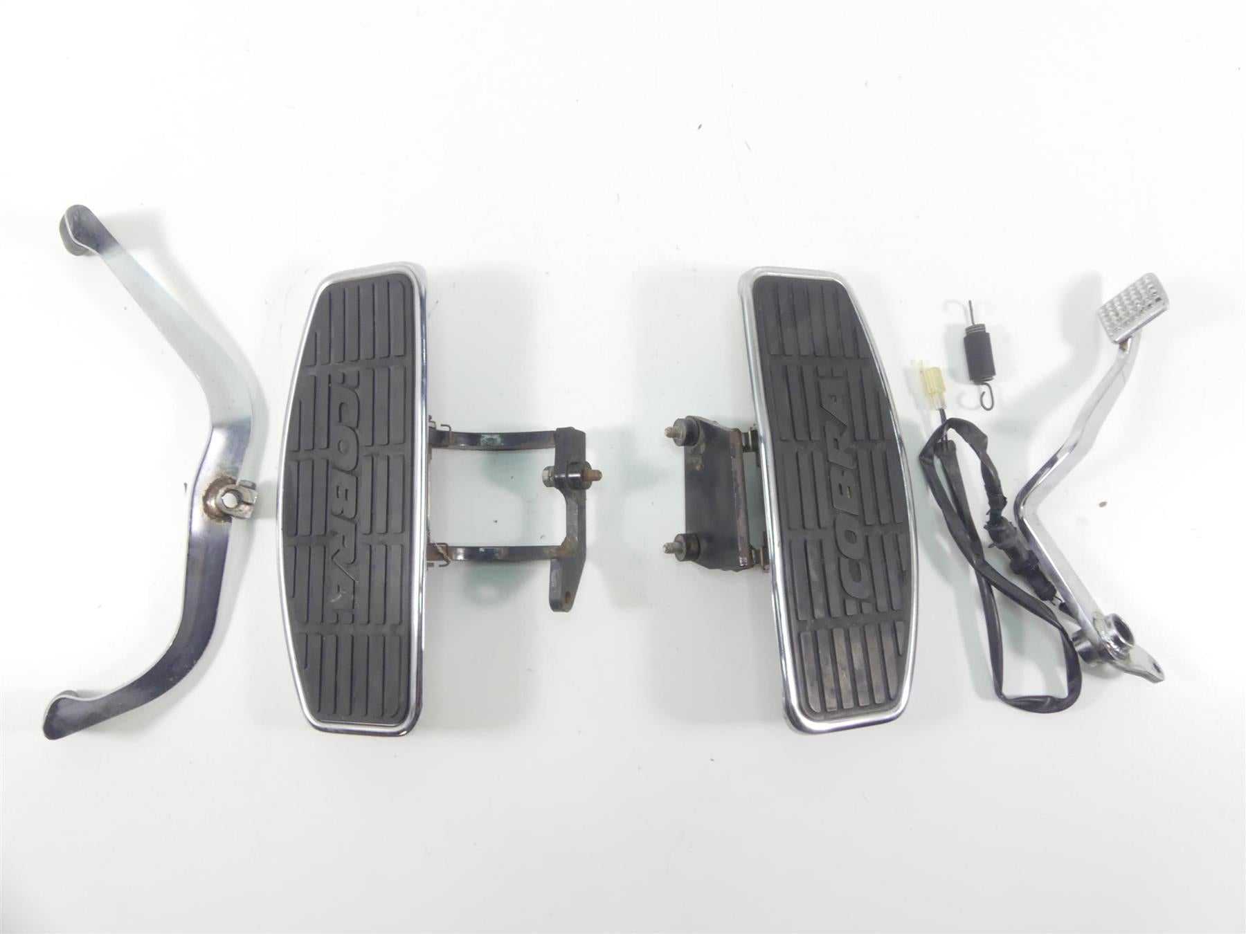 1998 Honda Shadow VT1100T Cobra Front Floorboards + Shift & Brake Lever 06-1621 {{ shop.shopifyCountryName }} - Mototech271