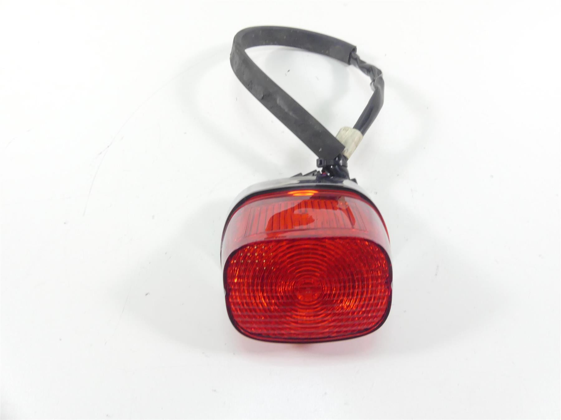 2016 Harley Touring FLHR Road King Taillight Tail Rear Light & Wiring 68066-99A {{ shop.shopifyCountryName }} - Mototech271