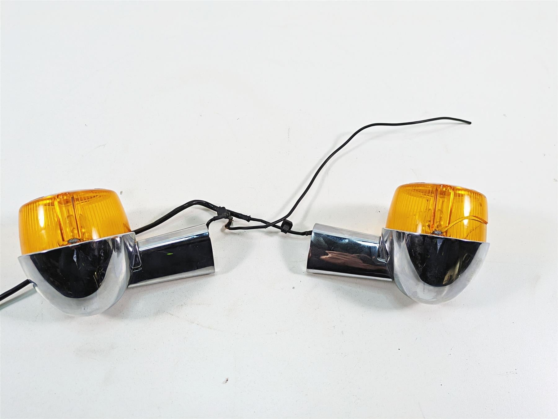1986 Harley Sportster XLH 883 Rear Turn Signal Blinker Set - Read 68407-86 {{ shop.shopifyCountryName }} - Mototech271