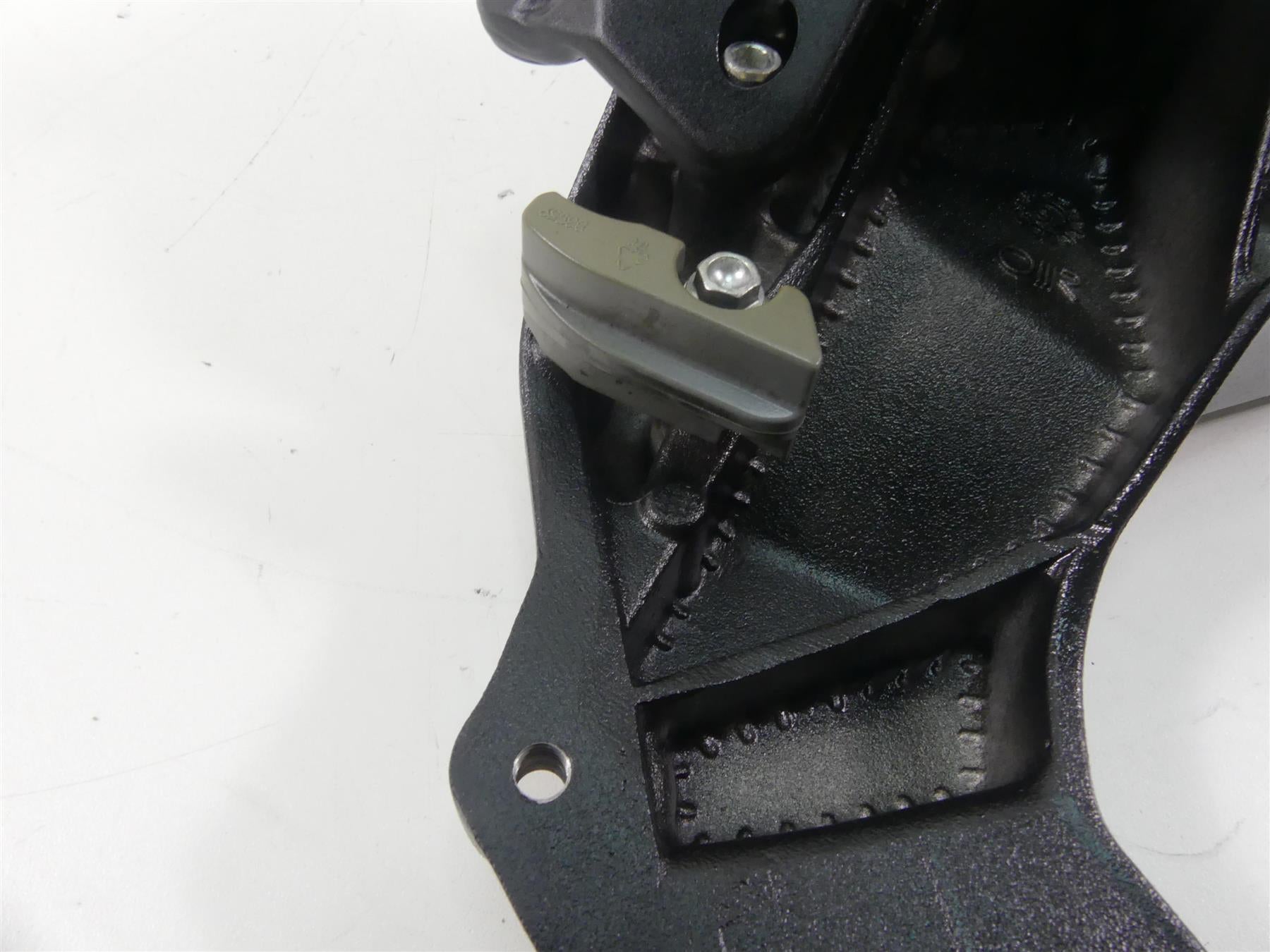 2018 Mv Agusta Brutale 800 RR Left Side Frame Plate Subframe Mount 8CA0B5643 {{ shop.shopifyCountryName }} - Mototech271