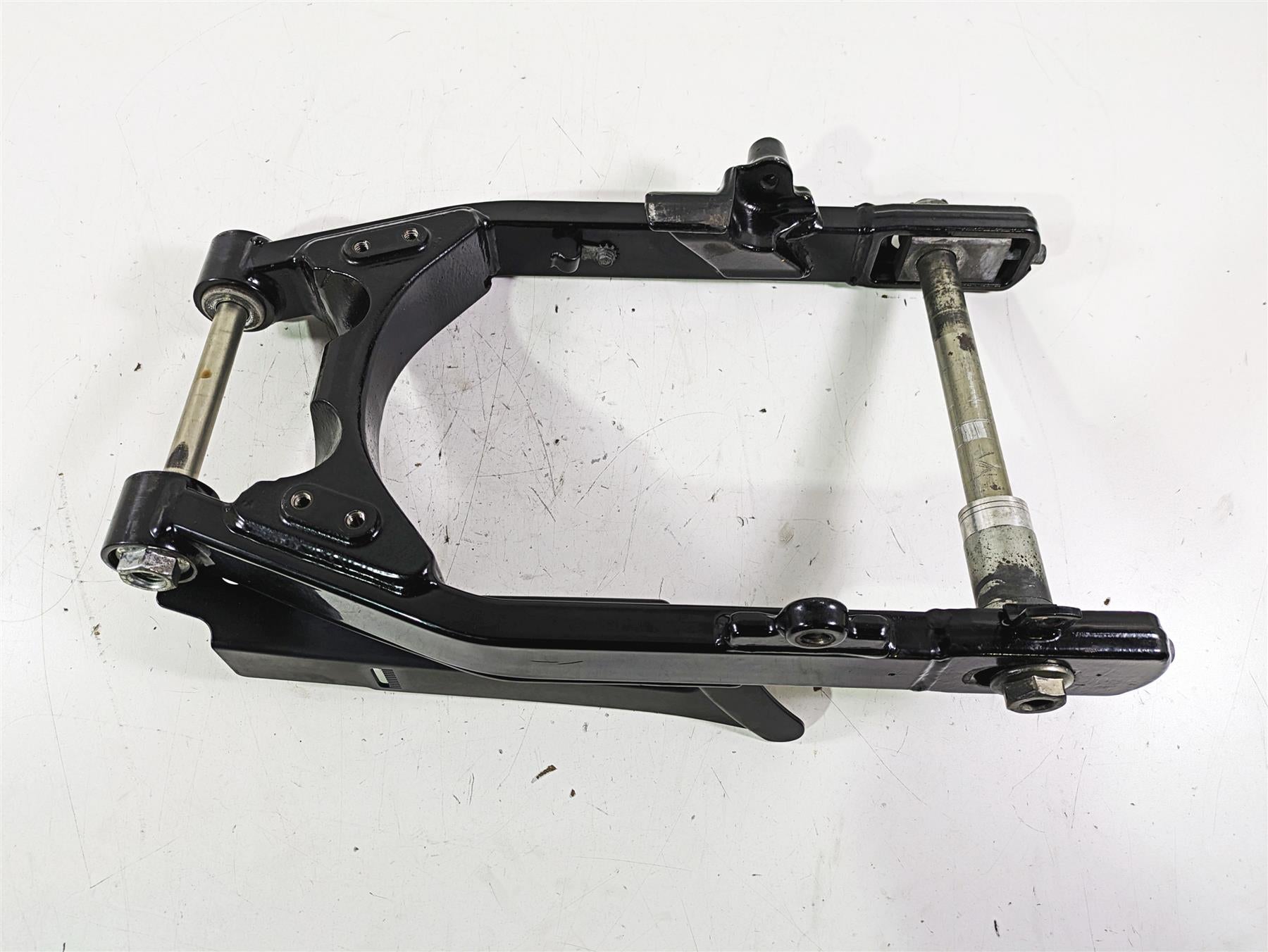 2013 Harley FXDWG Dyna Wide Glide Rear Swingarm & Belt Guards 47820-10 {{ shop.shopifyCountryName }} - Mototech271