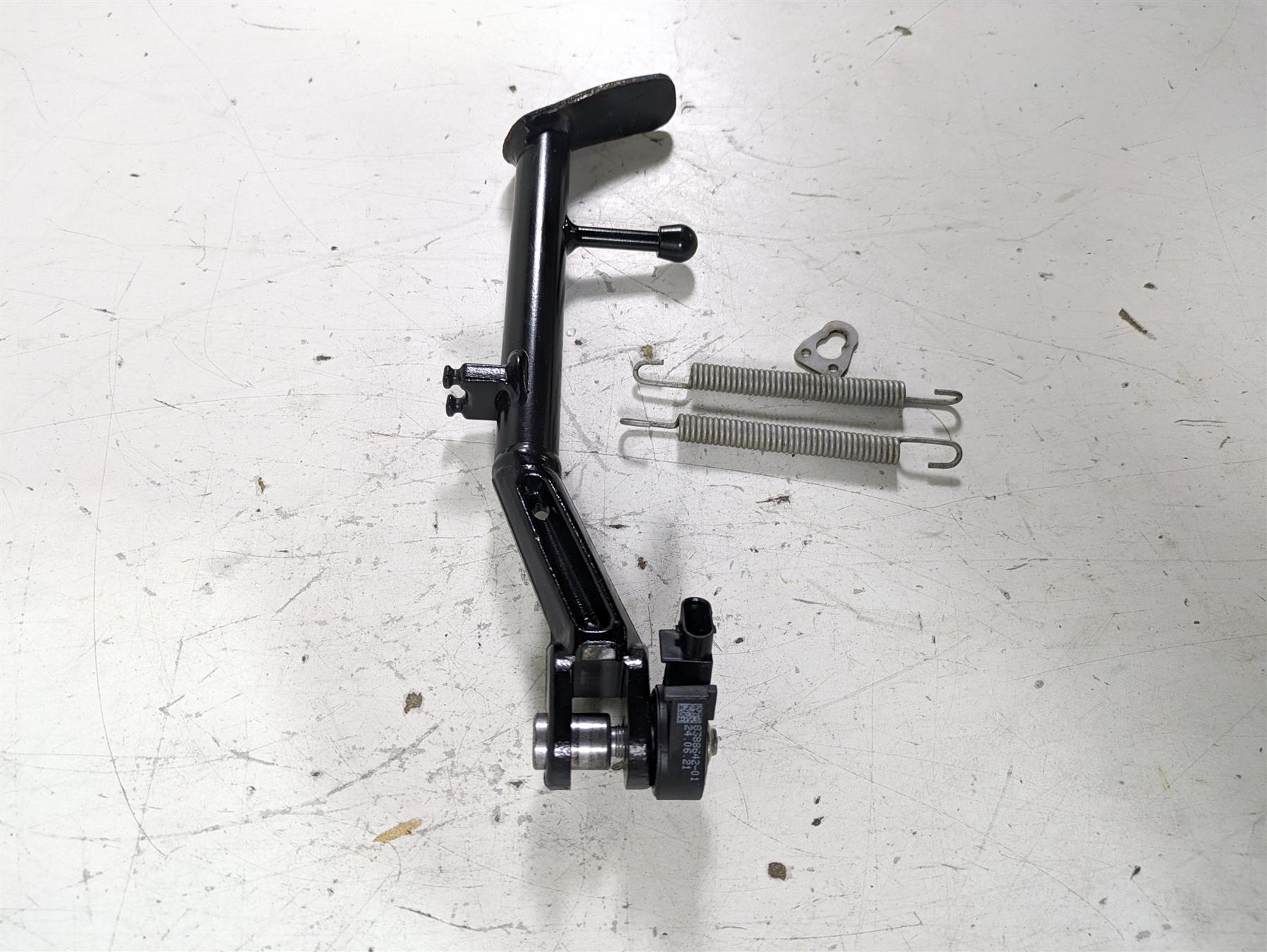 2022 BMW R1250 RT K052 Side Kickstand Kick Stand 46538532726 {{ shop.shopifyCountryName }} - Mototech271