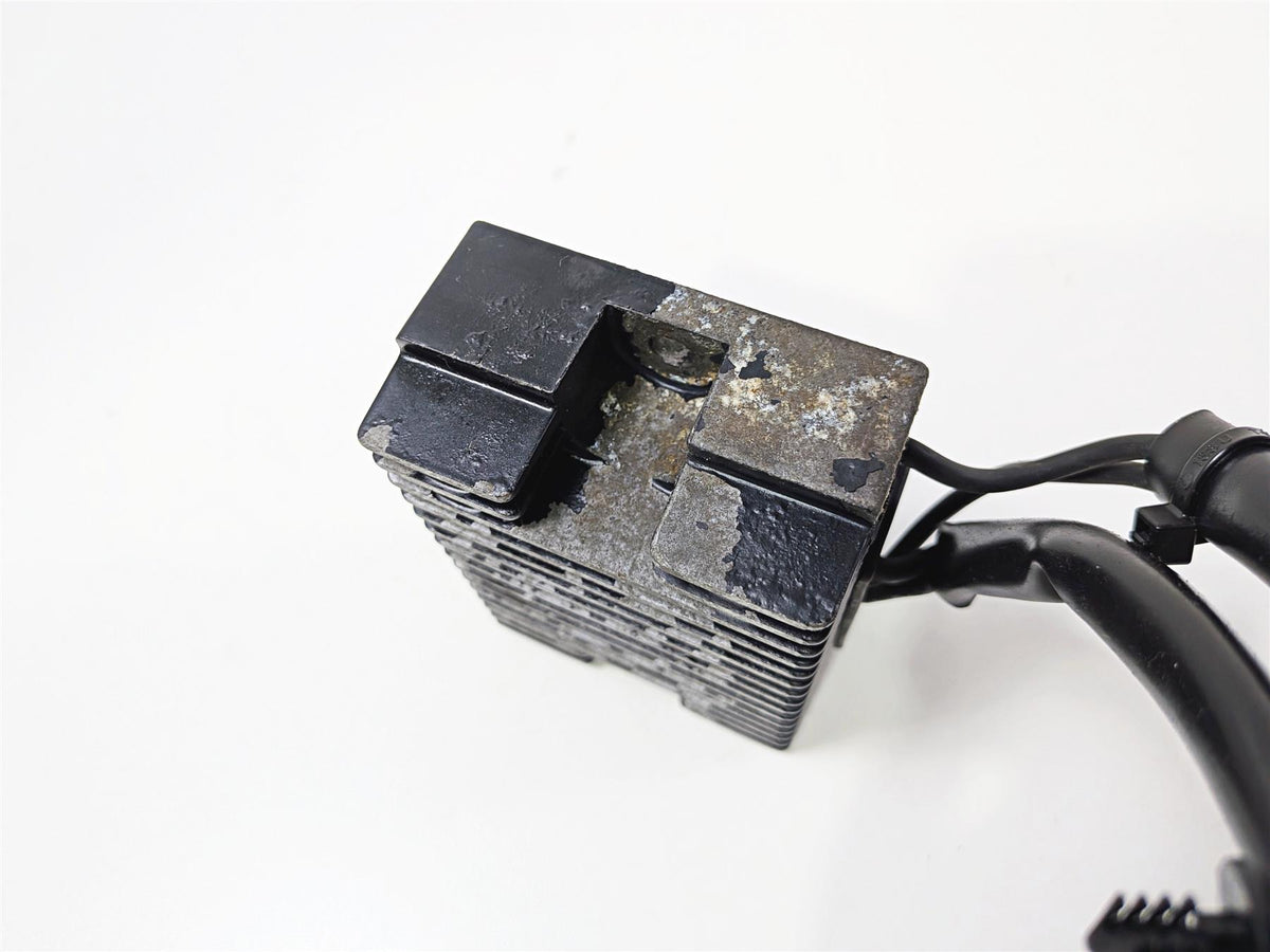 2006 Harley Sportster XL883 Low Rectifier Voltage Regulator 74523-04 {{ shop.shopifyCountryName }} - Mototech271