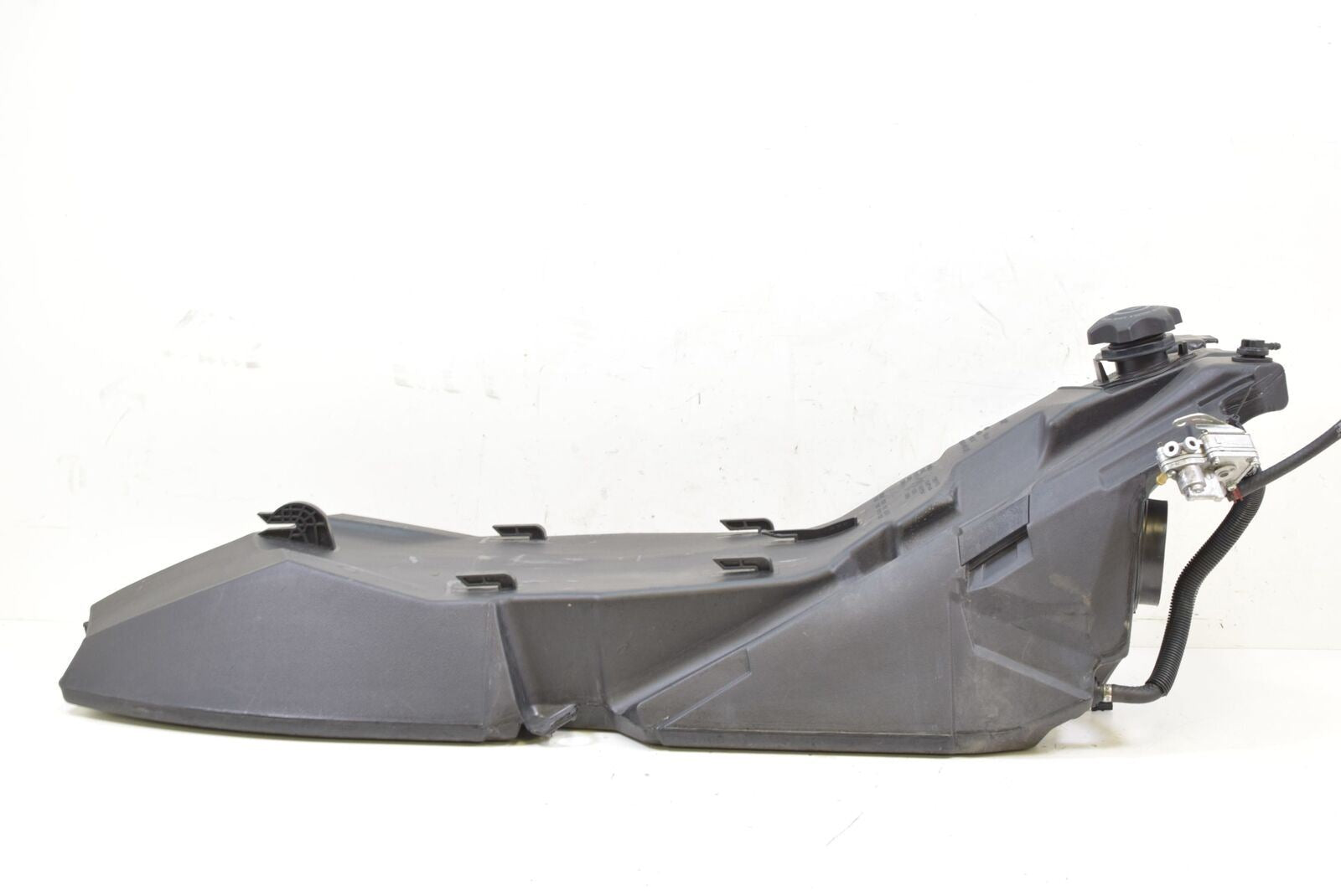 2009 Ski-Doo Summit Everest 800R PTEK Fuel Gas Petrol Tank 513033534 {{ shop.shopifyCountryName }} - Mototech271