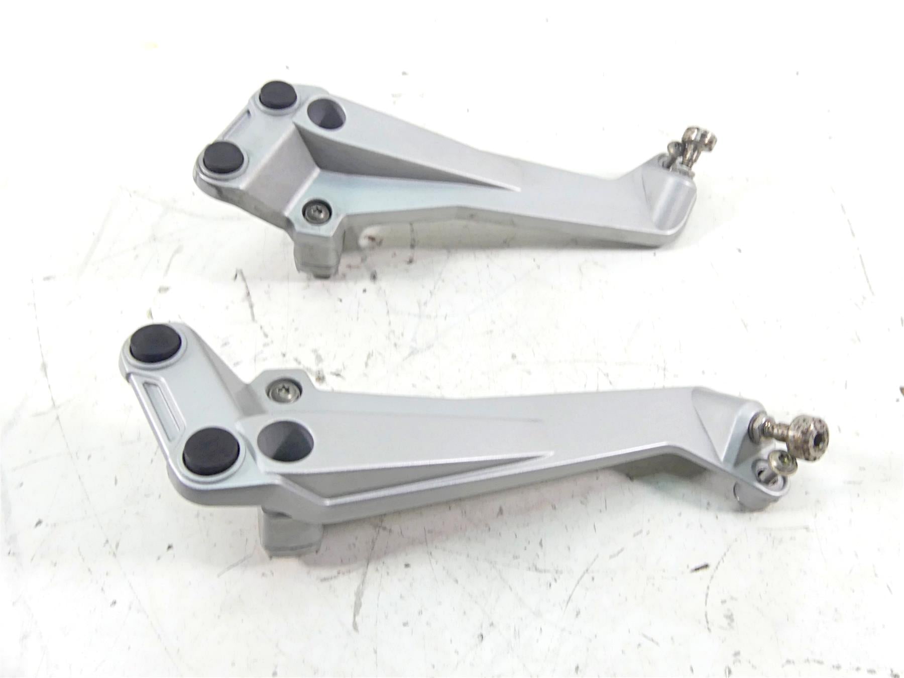 2009 BMW R1200 GS K25 Saddlebag Mount Case Holder Set 46547695986 {{ shop.shopifyCountryName }} - Mototech271