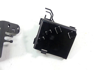 2015 Harley VRSCF Muscle V-Rod Electric Battery Holder Stay Bracket Set 70475-07