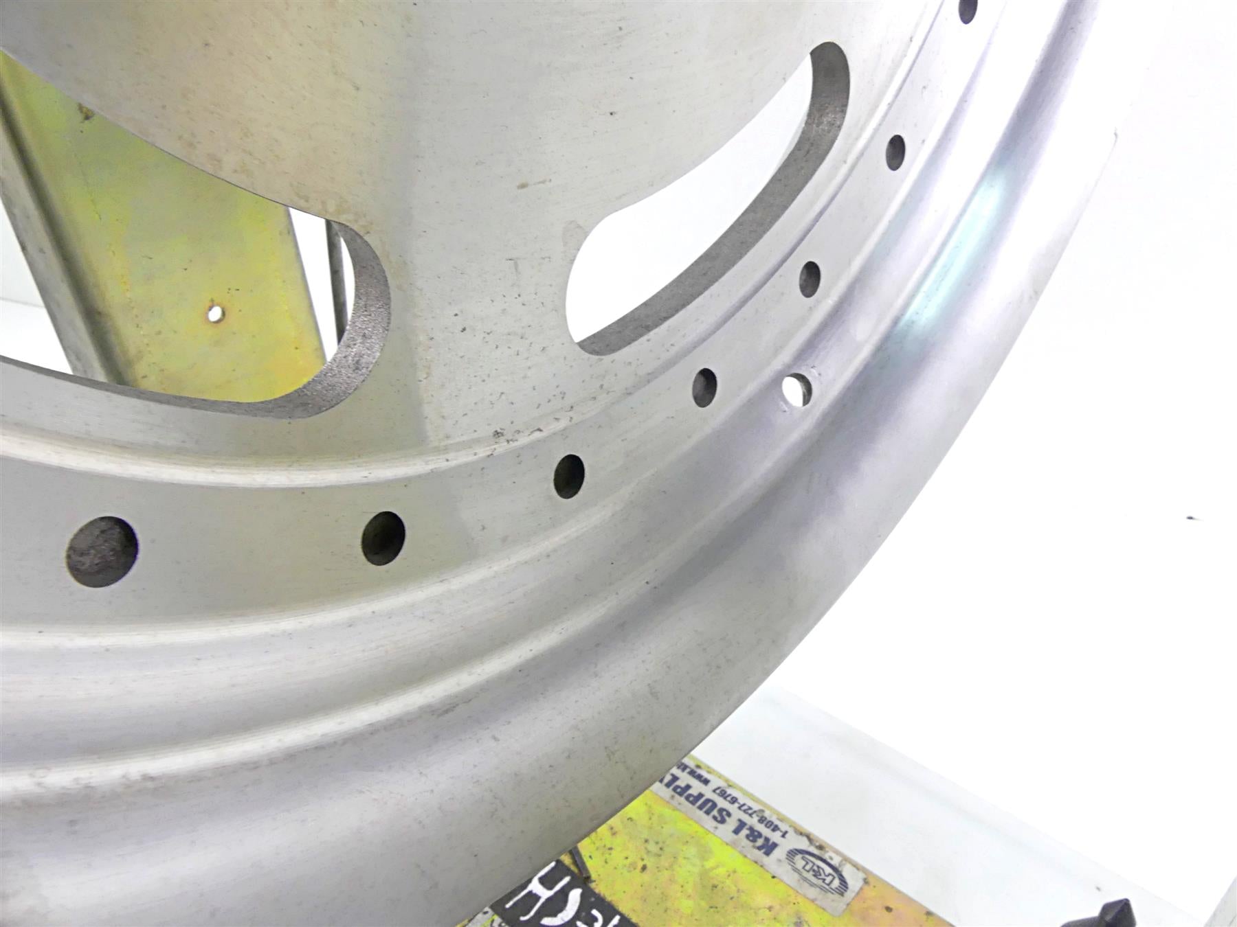 2010 Harley FXDF Dyna Fat Bob Front Wheel Rim Slotted 16x3 43300172 {{ shop.shopifyCountryName }} - Mototech271
