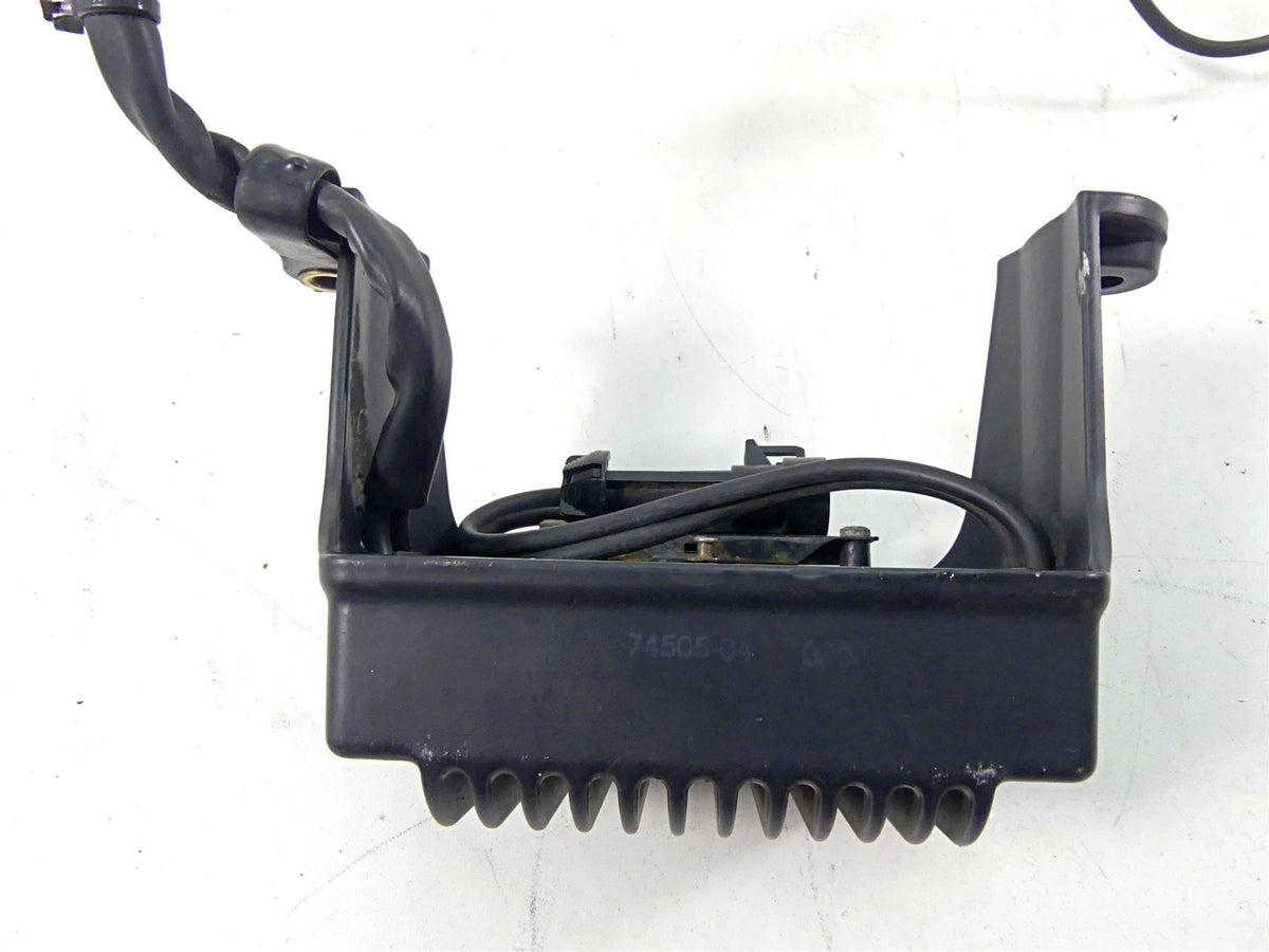 2004 Harley Touring FLHTCUI Electra Glide Rectifier Voltage Regulator 74505-04 {{ shop.shopifyCountryName }} - Mototech271
